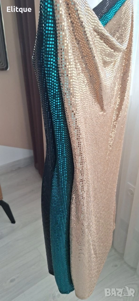 рокля с пайети , снимка 1