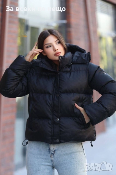 Gucci Дамско Чврно Зимно Яке С Качулка Гучи Код E935, снимка 1