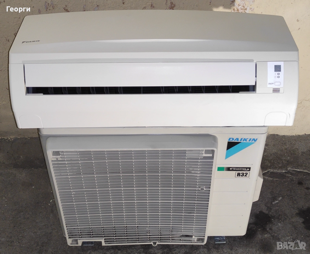 Инверторен климатик Daikin 12000 BTU R32, снимка 1