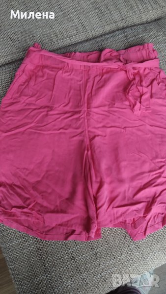 Нови къси дамски панталони LC Waikiki , снимка 1