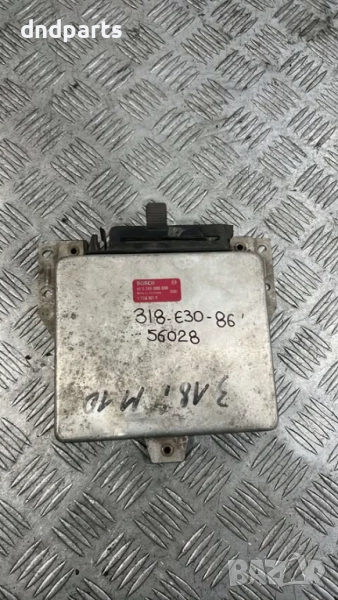 Компютър BMW 318i E30 1986г. 0280000330 1706161.9 , снимка 1