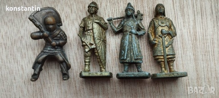 ЛОТ ЧЕТИРИ КИНДЕР ВОЙНИЦИ, снимка 1