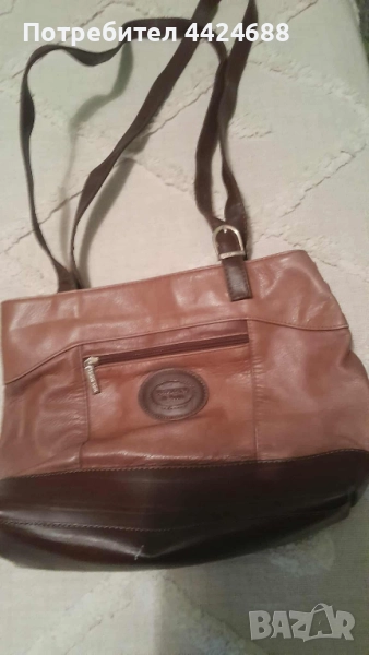 ДАМСКА КАФЯВА ЧАНТА С 3 прегради и джобове-MILANO, снимка 1