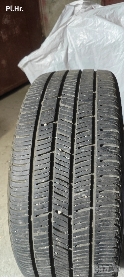 Continental 235 40 19, снимка 1