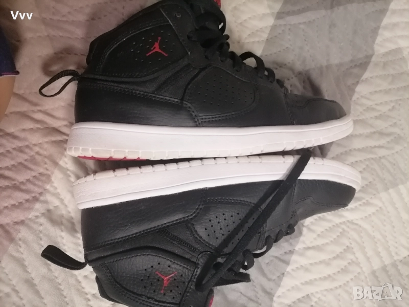 Детски маратонки /кецове Jordan 35, снимка 1