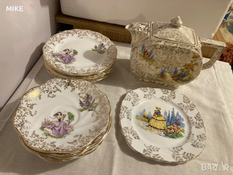 Винтидж чинийки и чайник, снимка 1