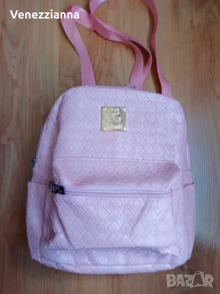 Малка Раница в нежно розов цвят НОВА, снимка 1