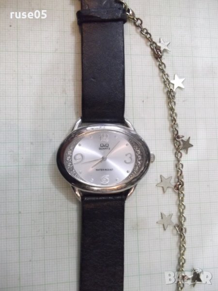 Часовник "Q & Q" дамски кварцов с каишка работещ, снимка 1