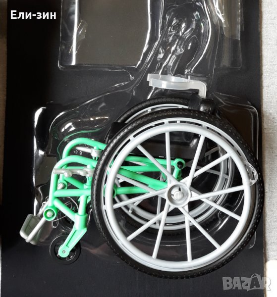 Инвалидна количка на мател за кукли Кен или Барби, снимка 1