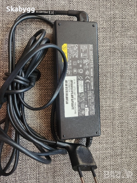 Оригинални зарядни за лаптоп, снимка 1