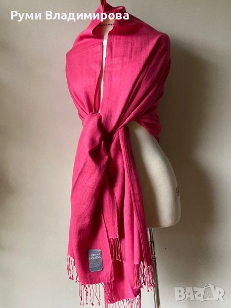 Цикламено розов/ цвят фукция шал  от 50 % кашмир и 50 % коприна, голям шал , снимка 1