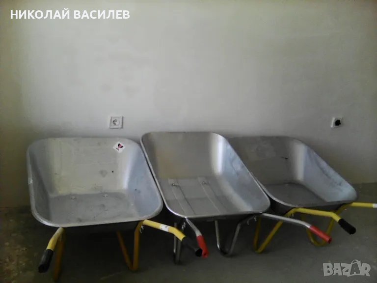 Градинарска    количка   -  с   гума   -  от   шивашки   цех  -  запазена - Като   нова    ., снимка 1