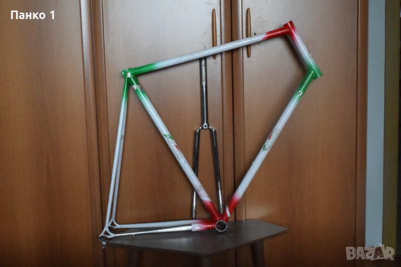 Ретро Шосейна Рамка Corrado Columbus, снимка 1