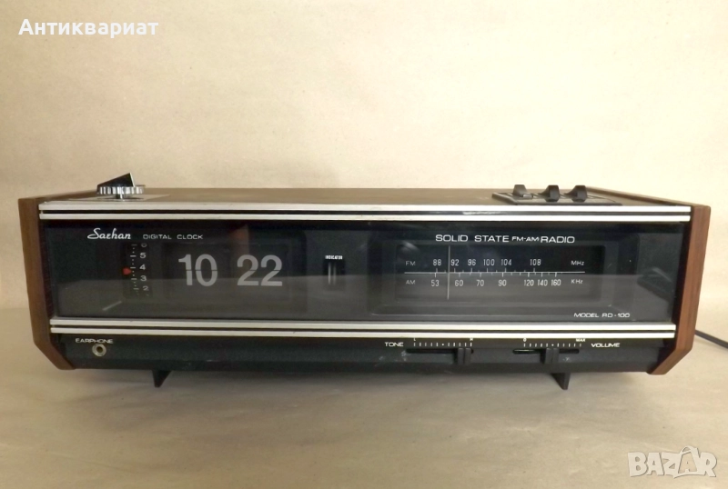 Топ FLIP радио - часовник Saehan RD-100 / Korea, снимка 1