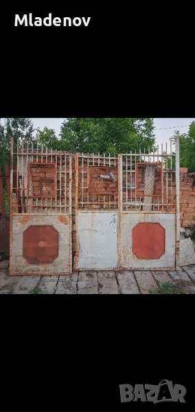 Масивен метален портал, снимка 1