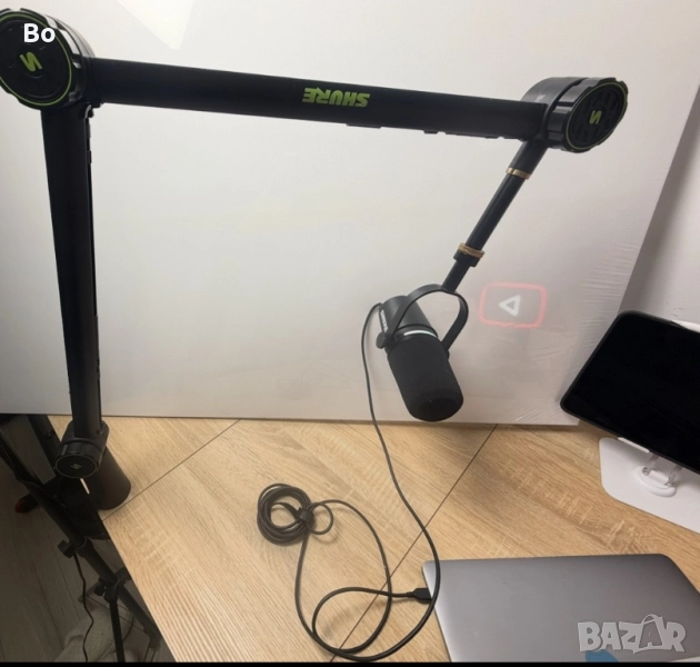 MV7 + Shure Микрофон и рамо, снимка 1