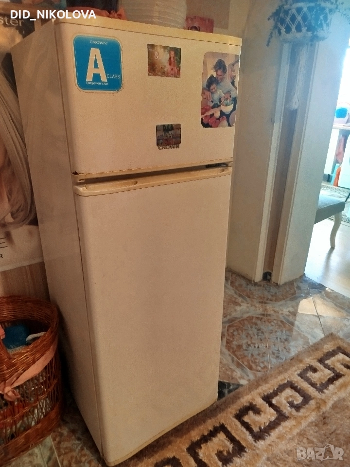 хладилник Crown, снимка 1