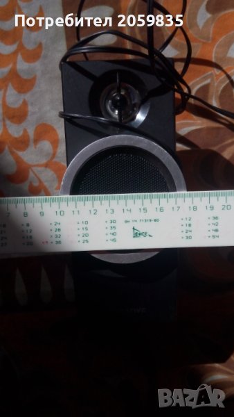 4 броя тонколони Creative плюс една, снимка 1