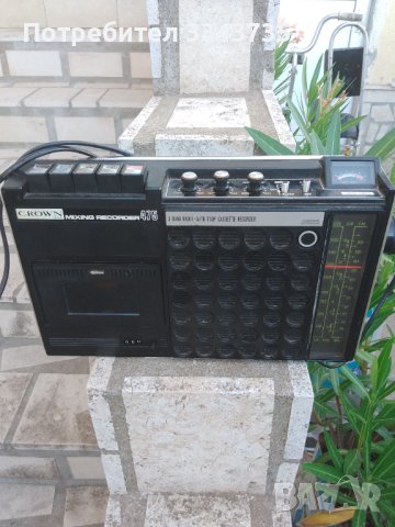 CROWN CRC 475АМ FM RADIO CASSETTE JAPAN.