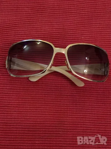 Оригинални дамски очила Saint Laurent. , снимка 11 - Слънчеви и диоптрични очила - 50271055