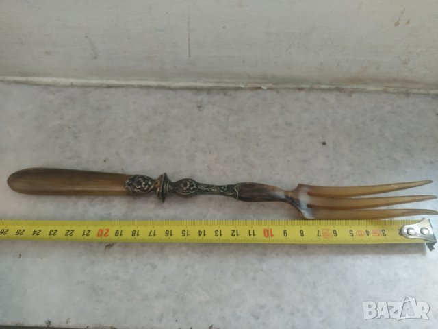 стара вилица за сервиране, снимка 2 - Антикварни и старинни предмети - 37838552