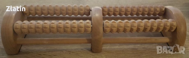 Дървен масажор за крака с 2 ролки + чесалка за гръб