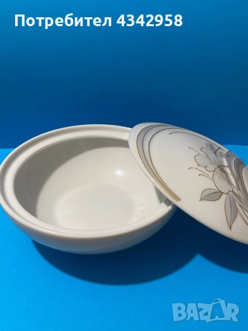 Винтидж порцеланова кутия Kaiser Porzellan с капак, декорирана с флорален мотив "Анабел".1970 г., снимка 5 - Антикварни и старинни предмети - 52895797