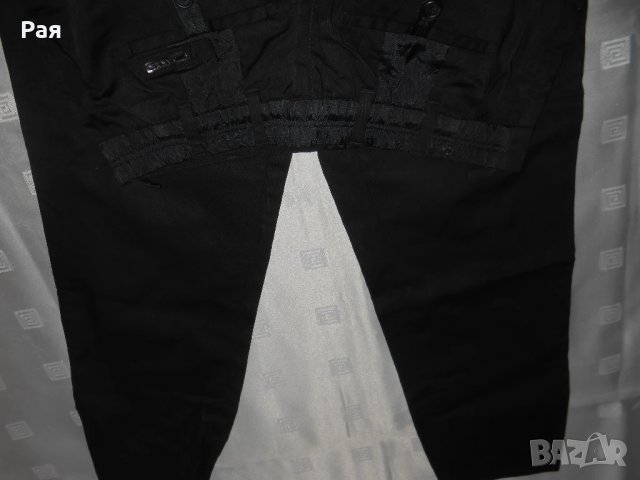 Елегантен и интересен панталон Prada, снимка 11 - Панталони - 50748702