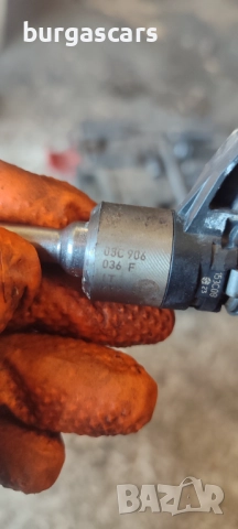 Бензинови дюзи 03C 906 036 F Seat Leon 1.4TSI - 70лв, снимка 2 - Части - 51617564