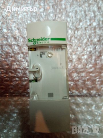 Реле RE8RA21B, снимка 1