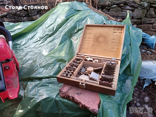 Инструменти за дърводелска фреза , снимка 3 - Куфари с инструменти - 53444110