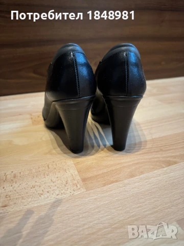 Нови дамски обувки на ток 36 номер естествена кожа, снимка 4 - Дамски обувки на ток - 50998306