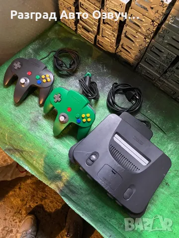 Nintendo 64 - Конзола с два джойстика - игра