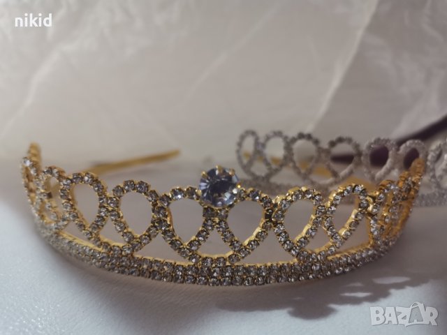 Брецели Диадема корона венец златиста сребриста детска дамска метална с камъни за коса глава, снимка 2 - Аксесоари за коса - 37657814