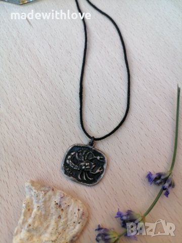 Сребърна висулка Скорпион, снимка 3 - Колиета, медальони, синджири - 43250109