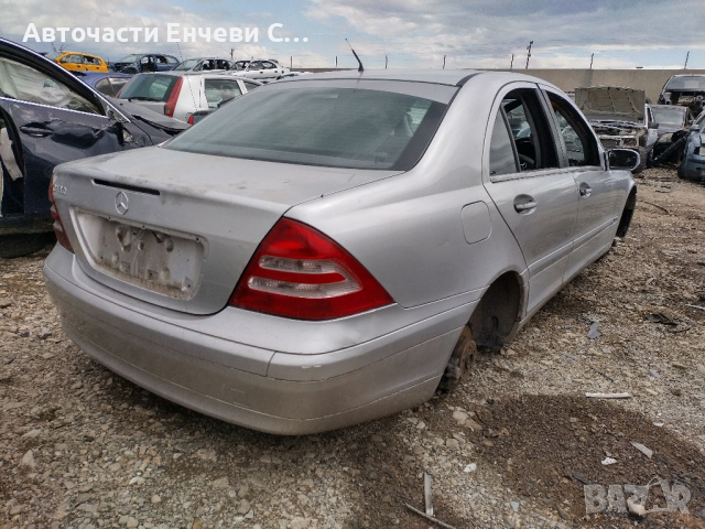Мерцедес 203 Mercedes 203 бензин на части, снимка 5 - Автомобили и джипове - 36424242