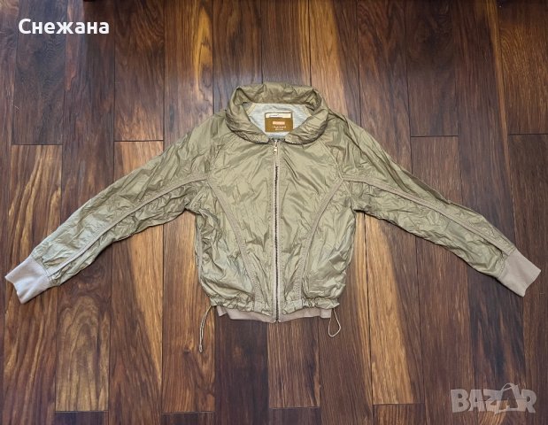 Тънко яке Bershka, снимка 4 - Якета - 43947957