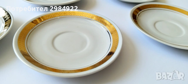Български порцелан чинии от 1966г. с позлата, снимка 2 - Антикварни и старинни предмети - 53449756
