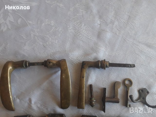Стари бронзови дръжки за врати, снимка 2 - Антикварни и старинни предмети - 40812232