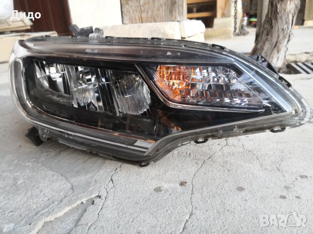 Фар Honda Jazz десен LED 2015-2019/Фар Honda Fit Оригинален , снимка 3 - Части - 43569035