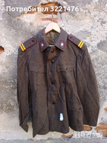 Стари военни куртки и пагони , снимка 7 - Антикварни и старинни предмети - 48295362