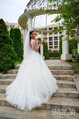 Сватбена/Булчинска рокля, снимка 1