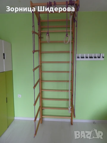 Шведска стена за деца с люлка, халки, въже и стълба, снимка 2 - Други спортове - 50468609