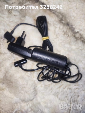 ЗАРЯДНИ OT АВТОМОБИЛ, ЗА SAMSUNG и SONY ERICSSON (СТАРИ), УНИВАРСАЛНО И СВЪРЗВАЩ MULTIMEDIA NOKIA., снимка 2 - Оригинални зарядни - 48163337