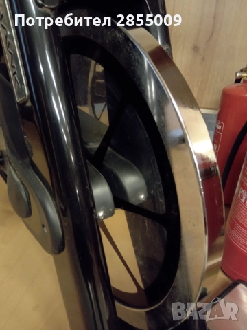 Професионален СПИН байк Tomahawk, снимка 10 - Фитнес уреди - 52246768