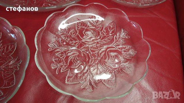 Комплект от голяма чиния за торта и 6 малки, стъклен , снимка 8 - Прибори за хранене, готвене и сервиране - 43625622