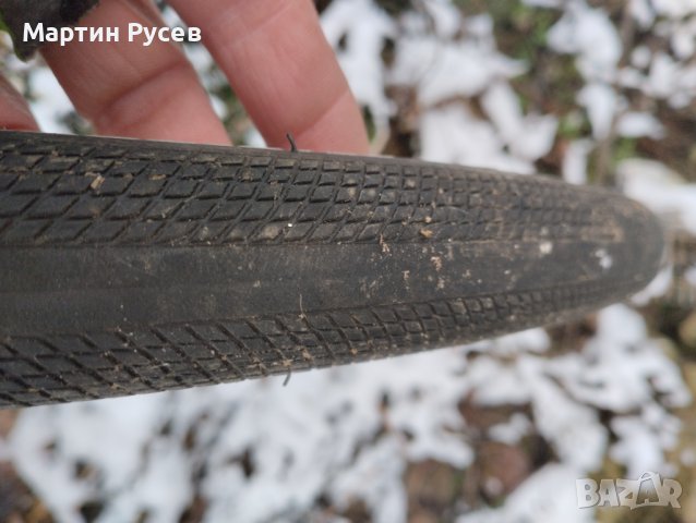 Specialized sport 28х32 mm за хибридни колелета , снимка 3 - Части за велосипеди - 43351674