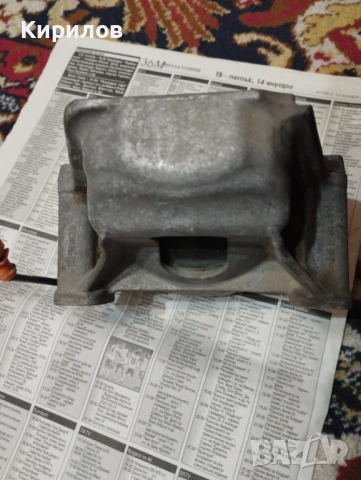 Активен ляв  тампон на двигател за Ауди а4  б8,5 2,0 ТДИ, снимка 4 - Части - 53389438