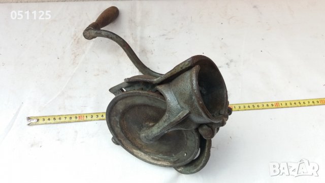 отлична машинка за мелене на царевица, кукуруз , снимка 6 - Антикварни и старинни предмети - 38365313
