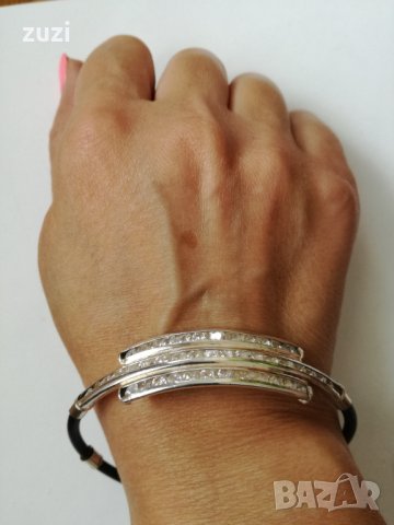 Дамска гривна с кожа, сребро и цирконий. Сребро проба 925 , снимка 4 - Гривни - 38301649